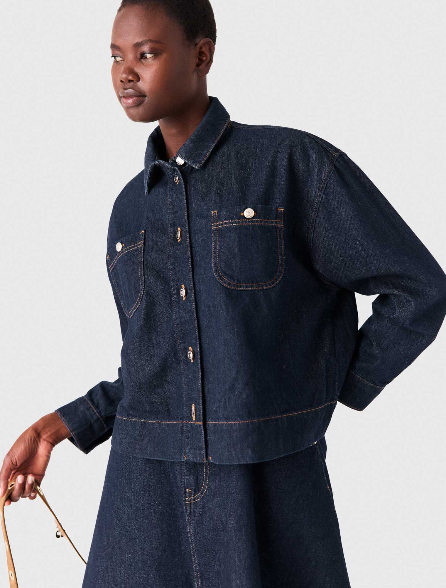Camicia in denim con lavalli&egrave;re