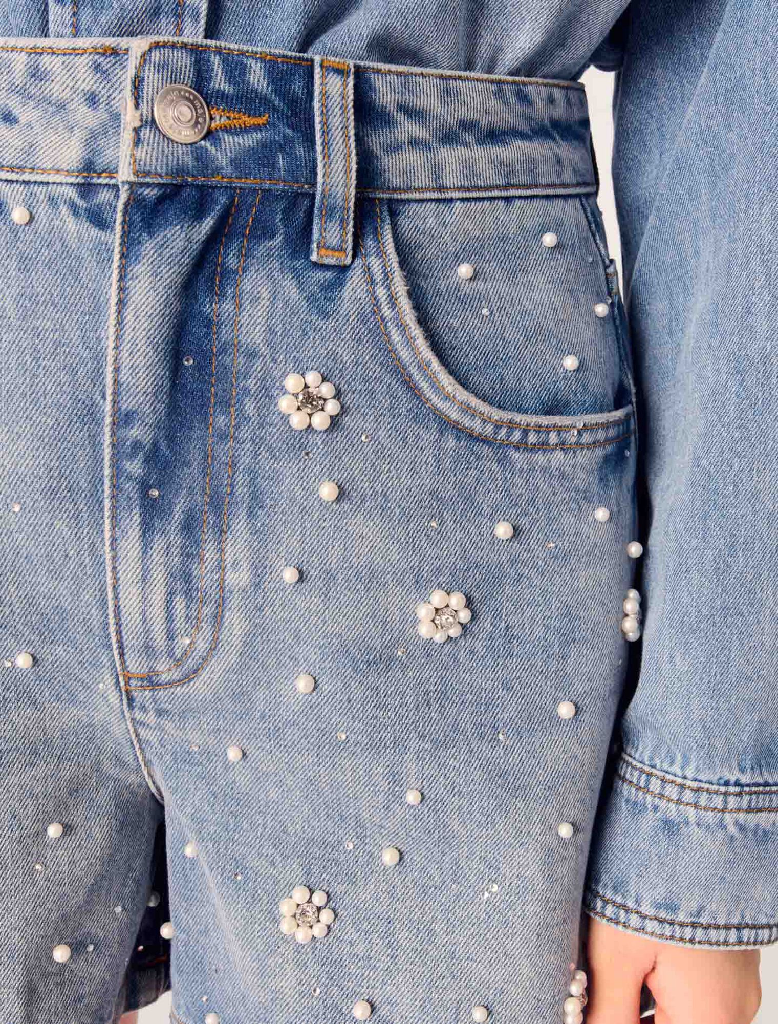 Shorts in denim con perle ricamate