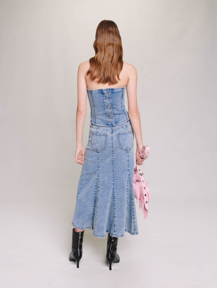 Top a bustier in jeans
