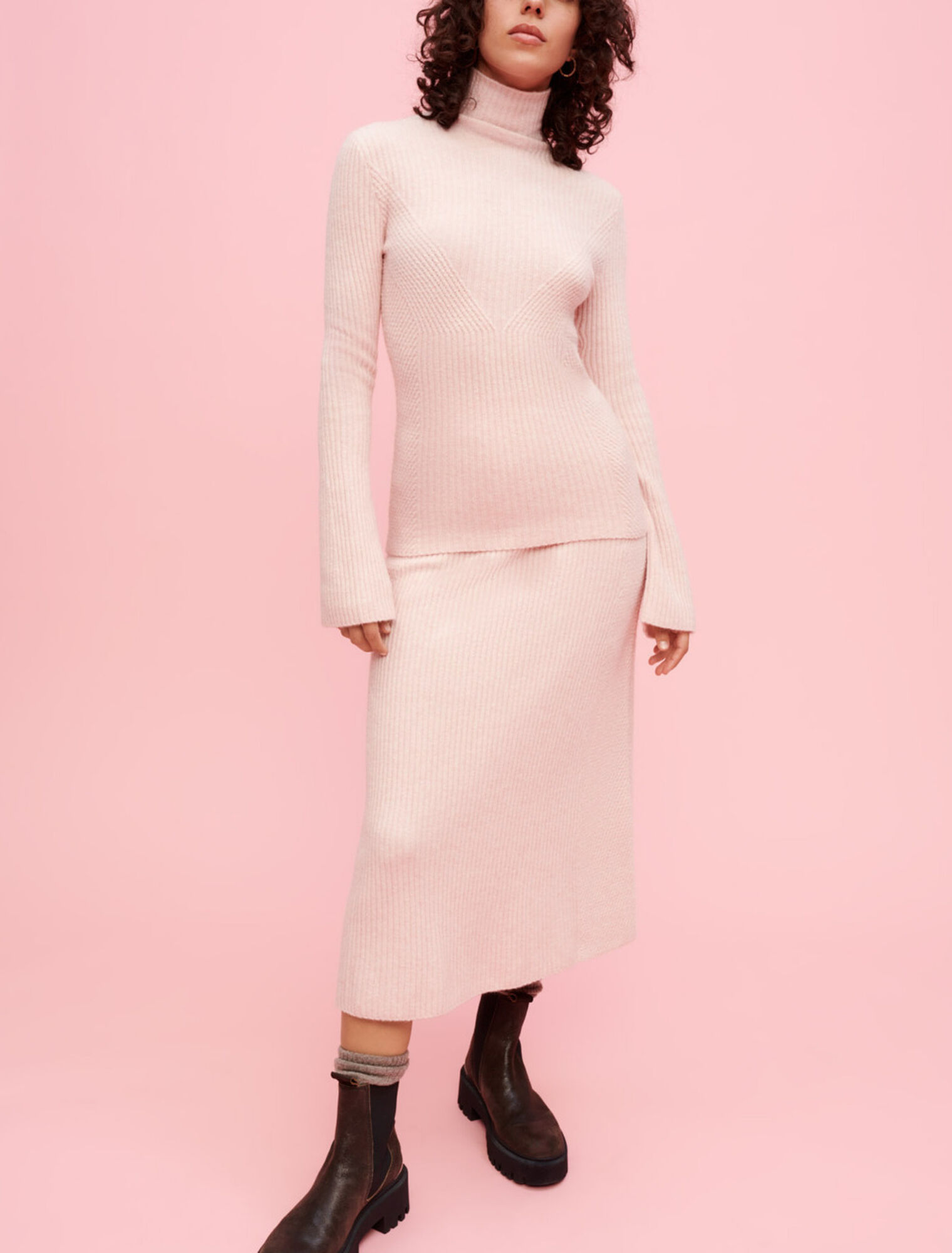 Pullover a collo alto in maglia stretch