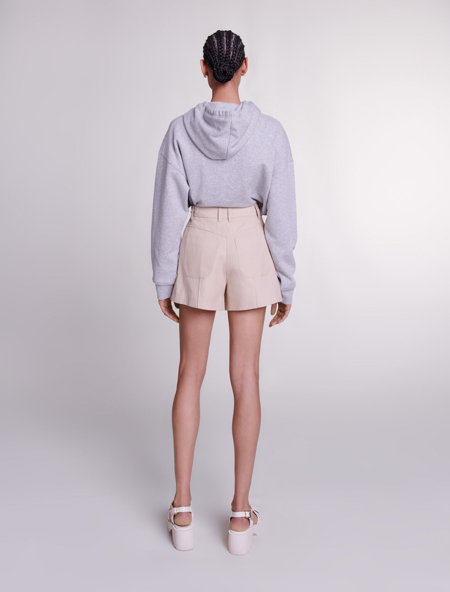 Shorts in lino