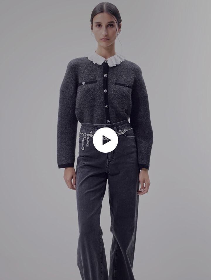 Jeans baggy con cintura nera