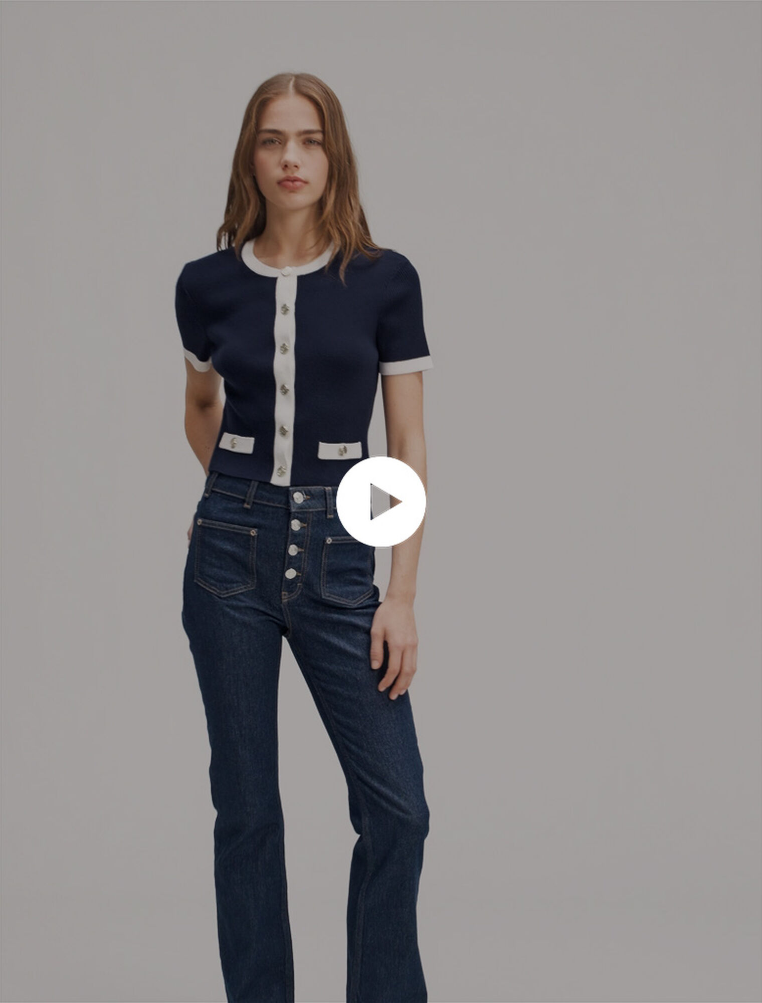Cardigan corto dettagli a contrasto