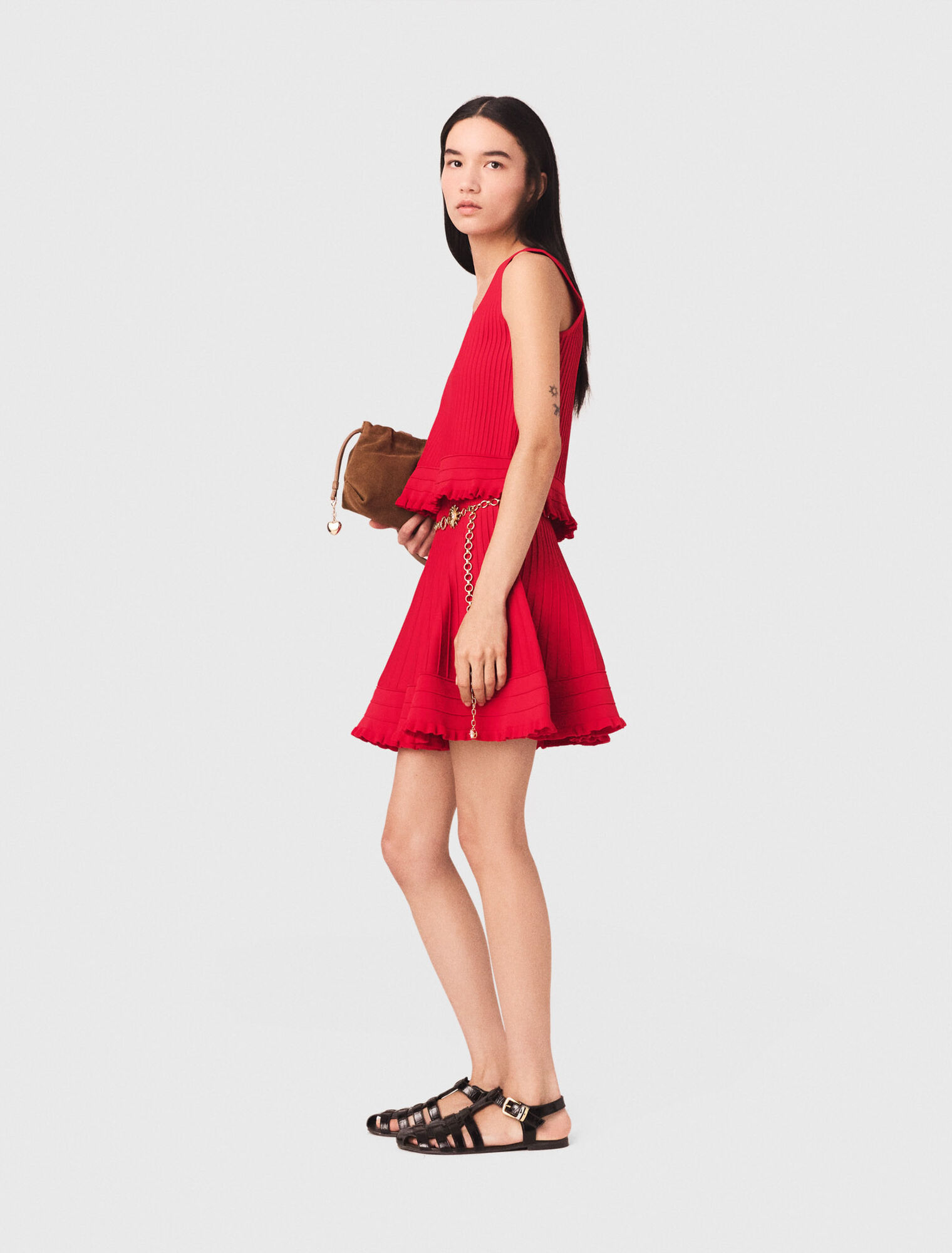 Top in maglia con volant