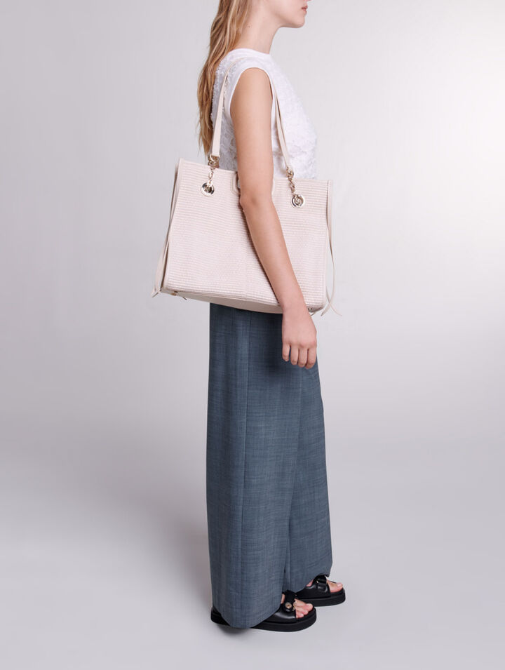 Pantaloni larghi