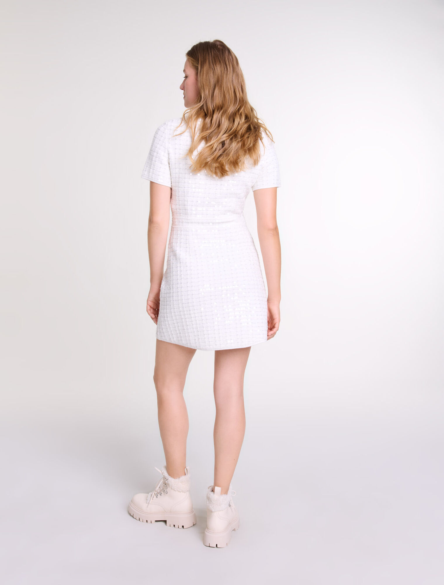 Abito corto in maglia paillettes