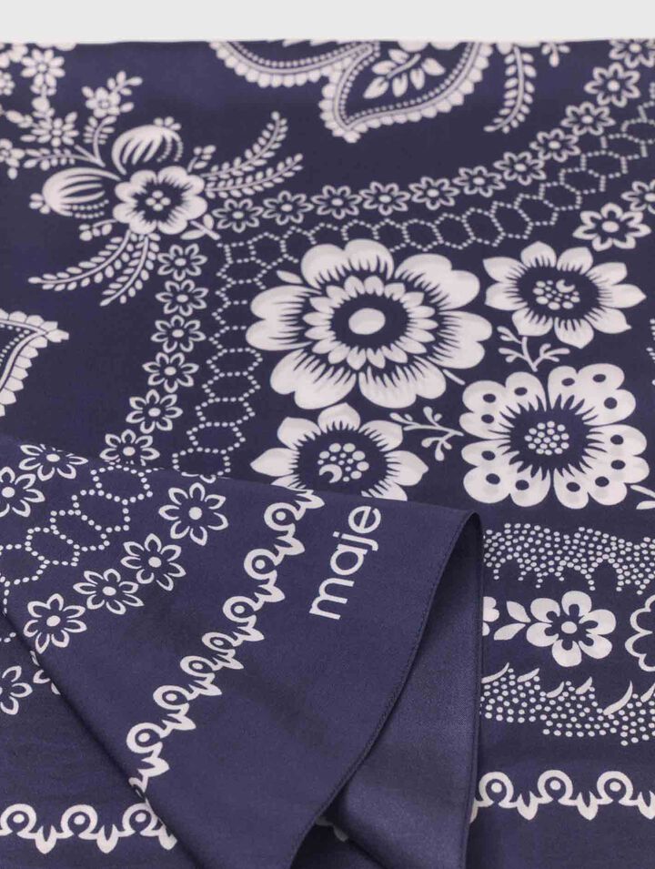 Foulard 90x90 in seta stampata