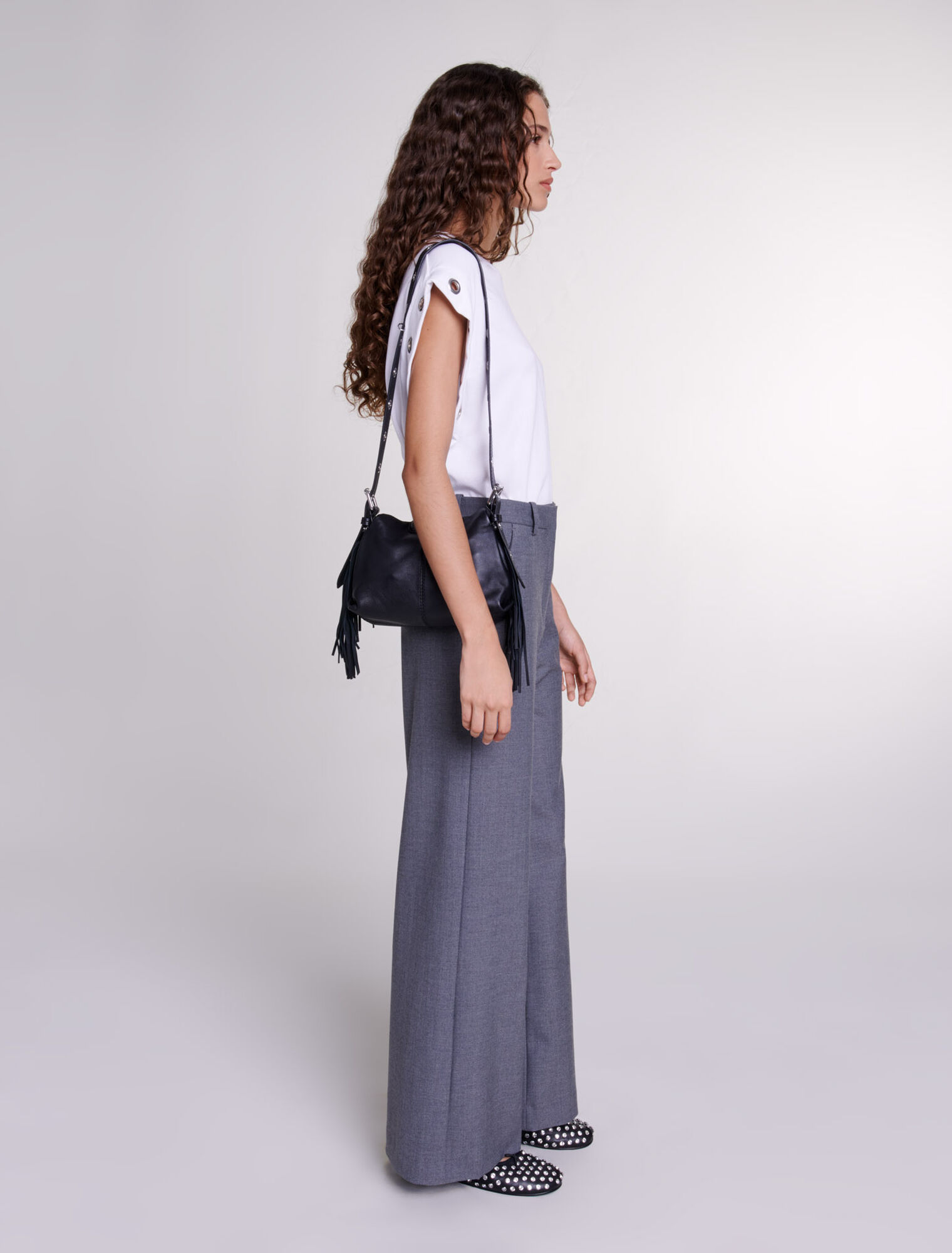 Pantaloni larghi