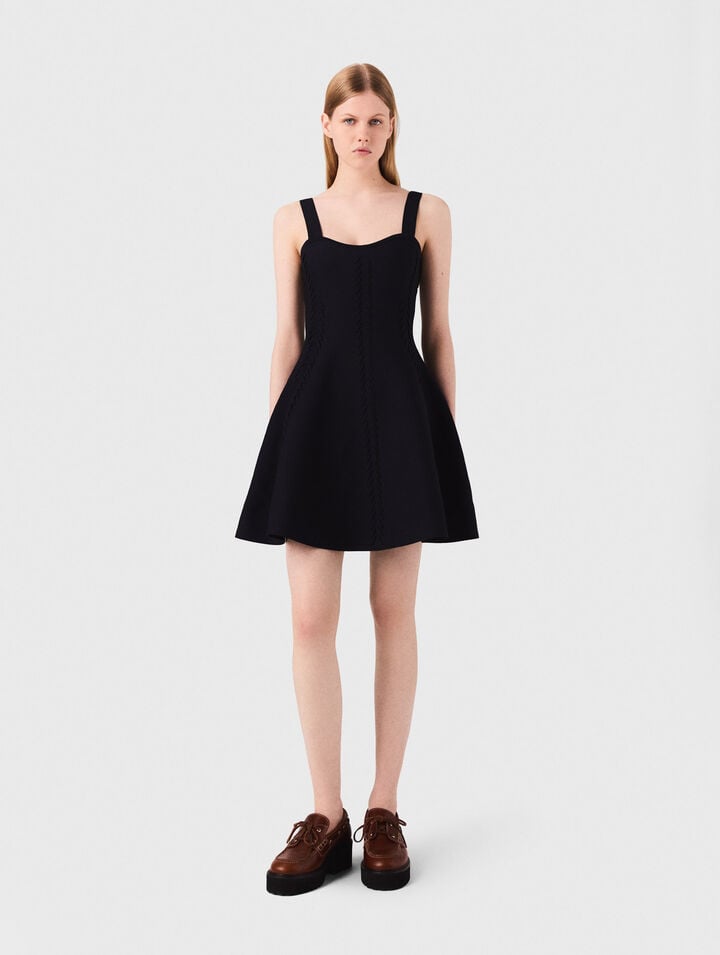 Abito babydoll corto in maglia 
