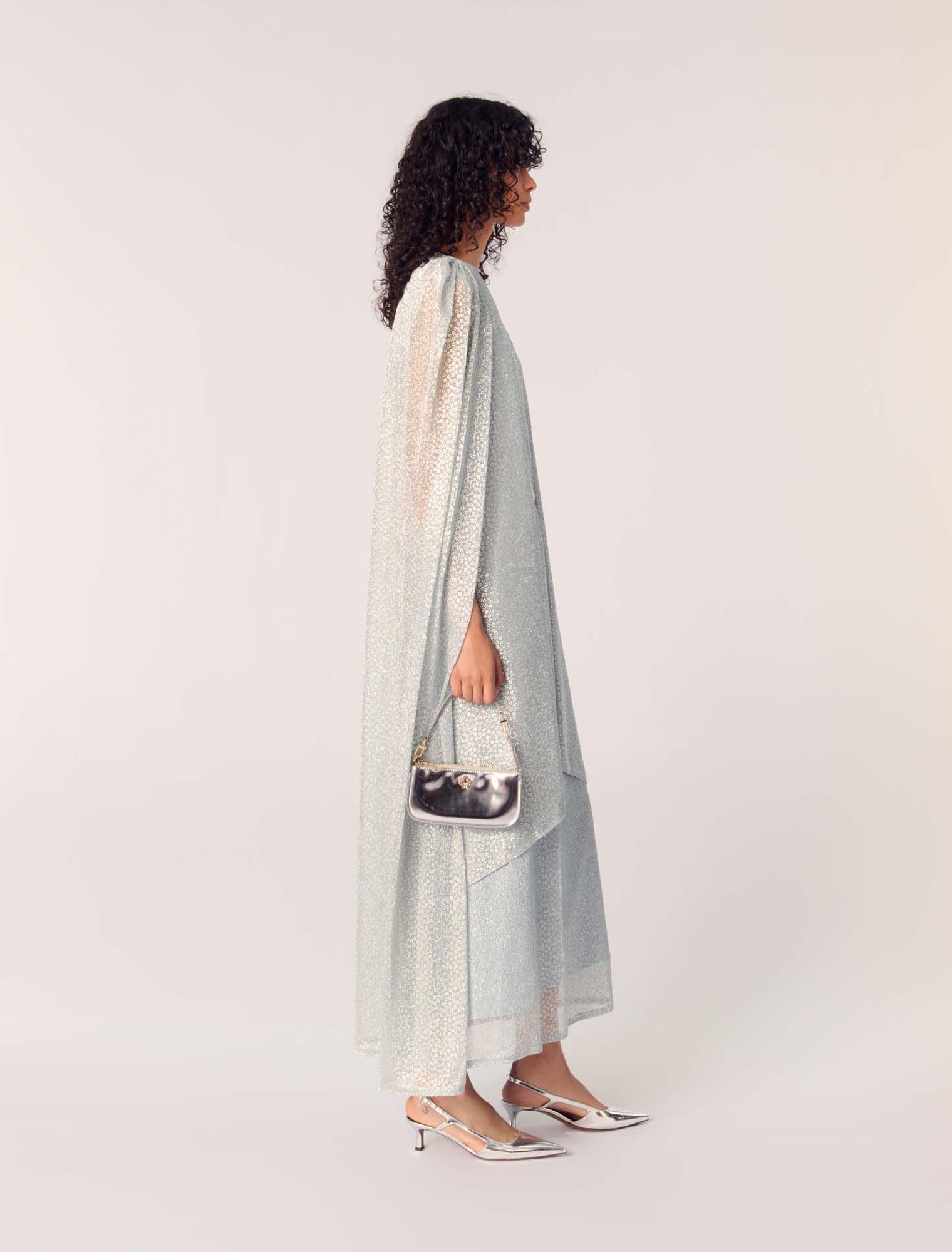 Abito lungo con mantello in lurex