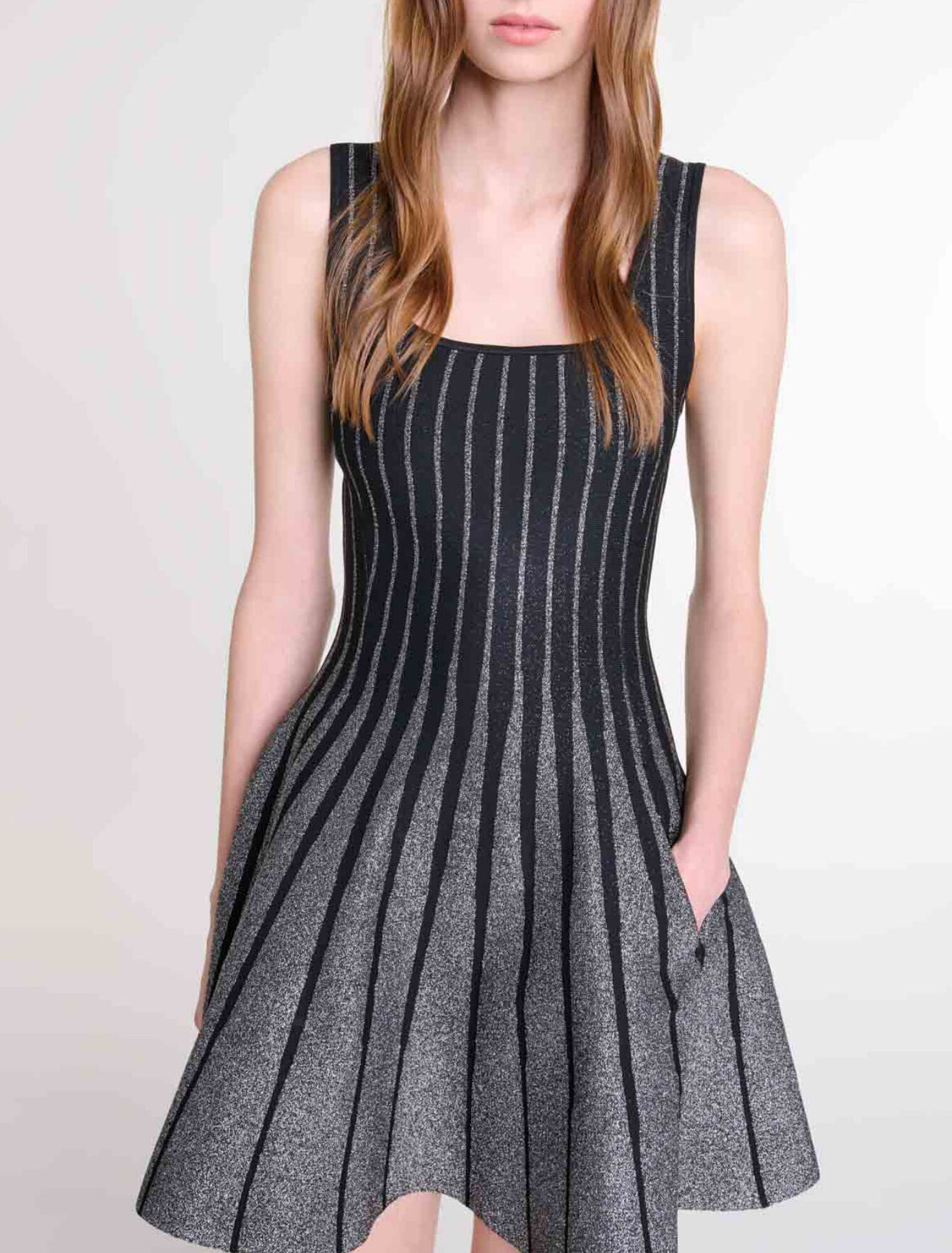 Abito corto in maglia jacquard