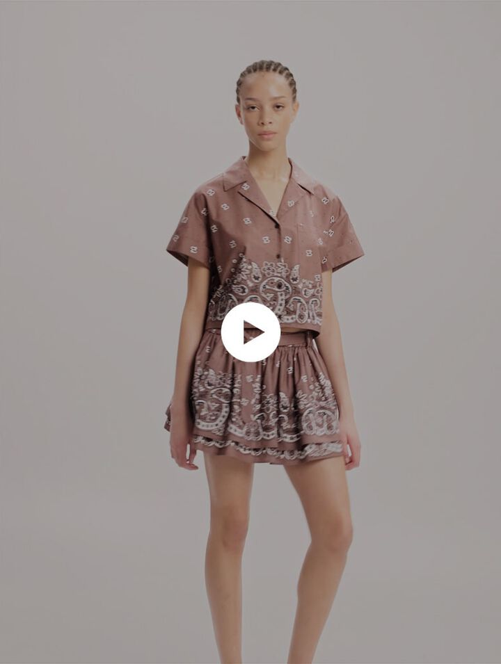 Camicia corta con stampa glitterata