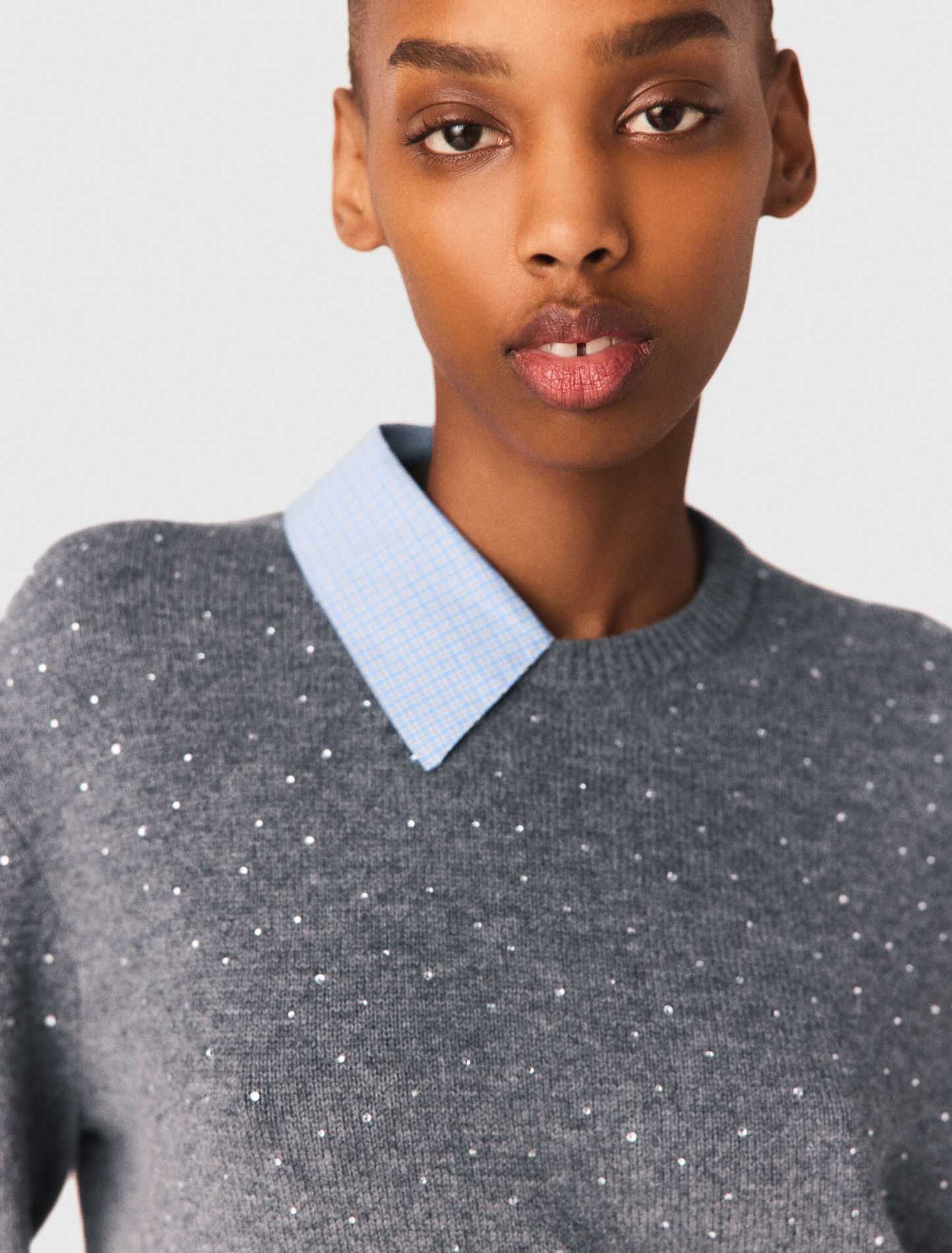 Pull strass, dettagli rimovibili