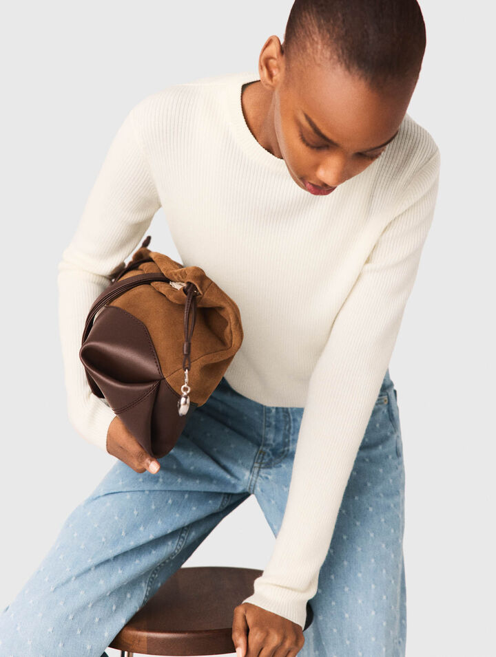 Maglione con bottoni gioiello