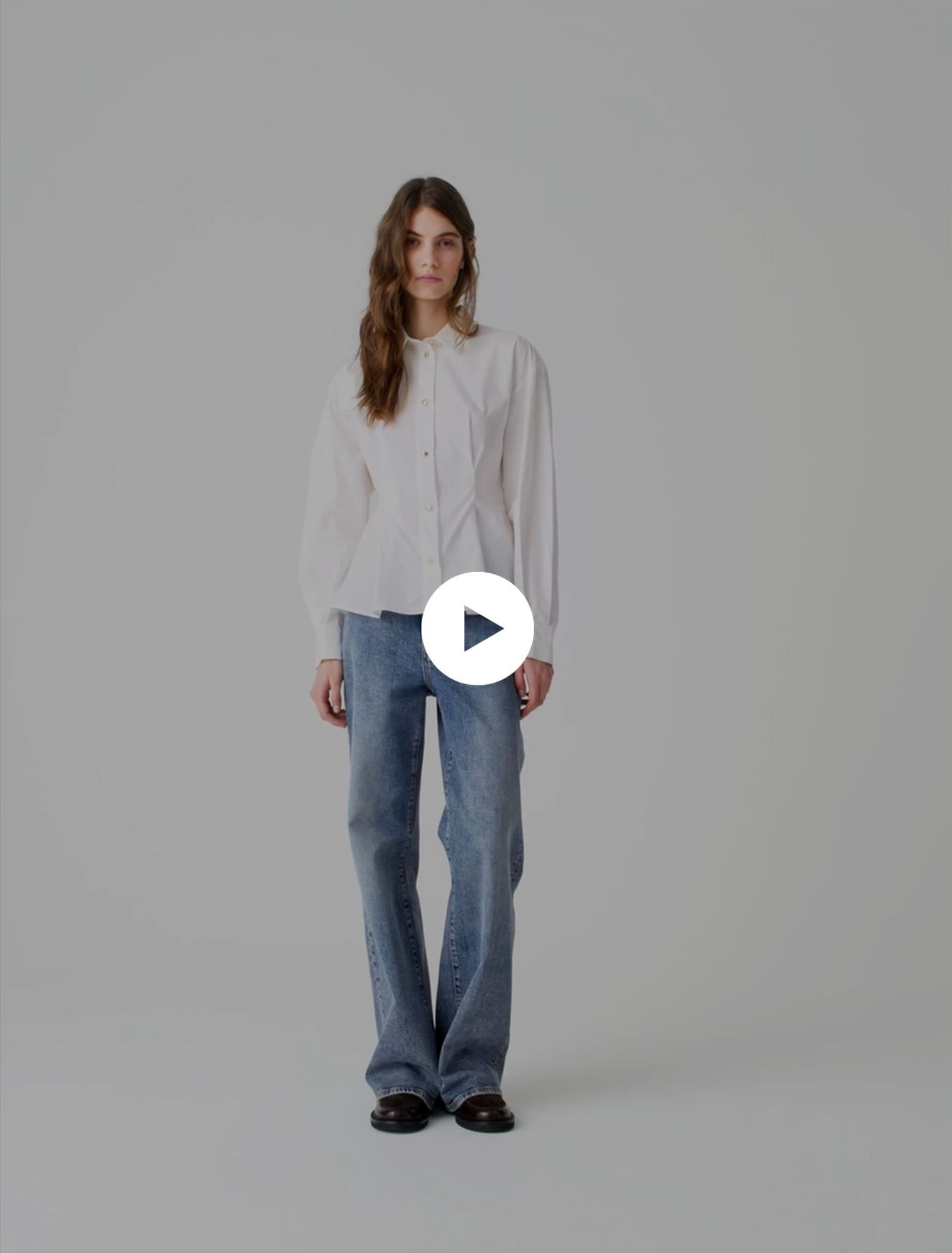 Camicia con lacci sul retro
